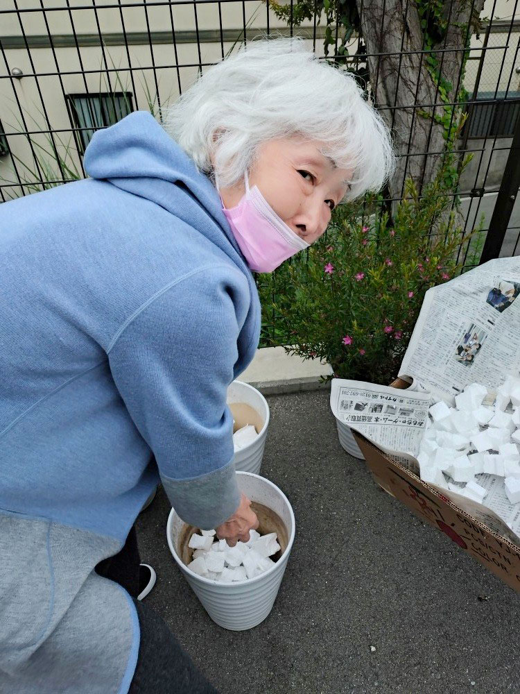 お花を植えました